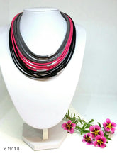 Učitajte sliku u preglednik galerije, Ogrlica  - o 1911 špaga - o 1911  String Necklace 1911