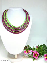 Učitajte sliku u preglednik galerije, Ogrlica  - o 1911 špaga - o 1911  String Necklace 1911