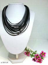 Učitajte sliku u preglednik galerije, Ogrlica  - o 1911 špaga - o 1911  String Necklace 1911