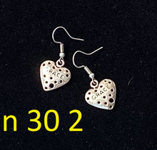 Učitajte sliku u preglednik galerije, Naušnice 30 - Earrings 30