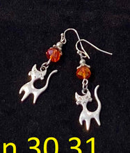 Učitajte sliku u preglednik galerije, Naušnice 30 - Earrings 30