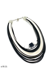 Učitajte sliku u preglednik galerije, Ogrlice od špage  95 - String  Necklaces 95