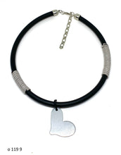 Učitajte sliku u preglednik galerije, Ogrlice od gume 119 - Rubber Necklaces 119