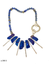 Učitajte sliku u preglednik galerije, Ogrlice od poludargog kamena 390 -  Necklaces of semi-precious stones 390
