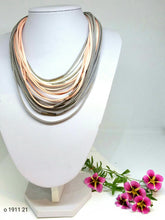 Učitajte sliku u preglednik galerije, Ogrlica  - o 1911 špaga - o 1911  String Necklace 1911
