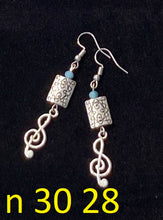 Load image into Gallery viewer, Naušnice 30 - Earrings 30
