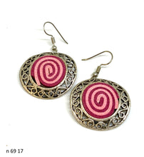 Učitajte sliku u preglednik galerije, Naušnice  sa špagom 69 - Earrings  whit string 69
